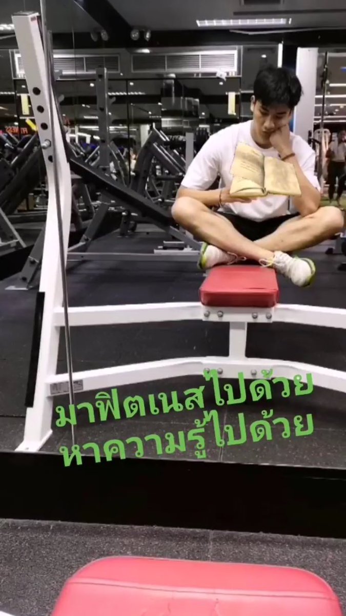  #OISHISUMMER2018 trip in HokkaidoOnly kristsing offnew went, so tay was left all alone in BKK and well this pretty much sums up his days without his bf