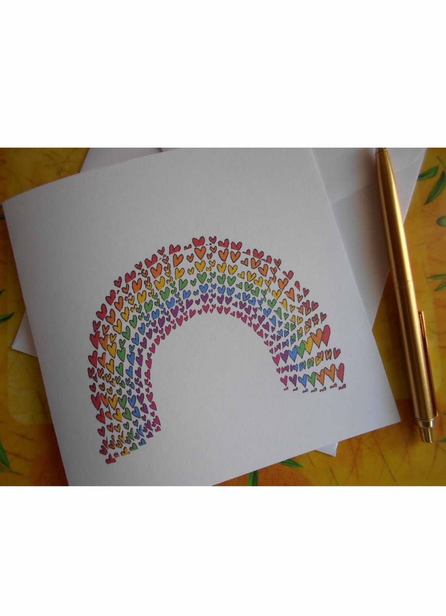 Good evening #womaninbizhour. My new Rainbow card can be plain or personalised on the front with your message and sent directly to the UK recipient. Free postage etsy.com/uk/listing/797… #letterboxfriendly #StayHomeSaveLives #rainbow #rtmebb