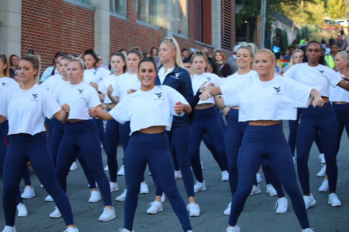 Missing this right about now 🤍 #WVUHIPHOP #HOMECOMINGPARADE #TEAM