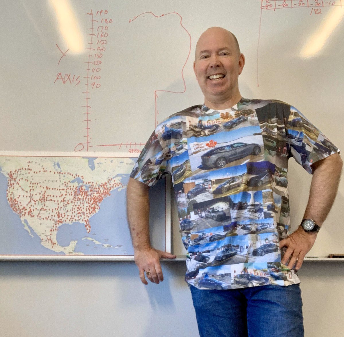 IanPavelko's tweet photo. My heartfelt thanks to @aaronbrighton for this incredibly thoughtful gift!!
Hey Trev, now we match 😀
#FastEVLightningRun https://t.co/KpI8EZCm4h