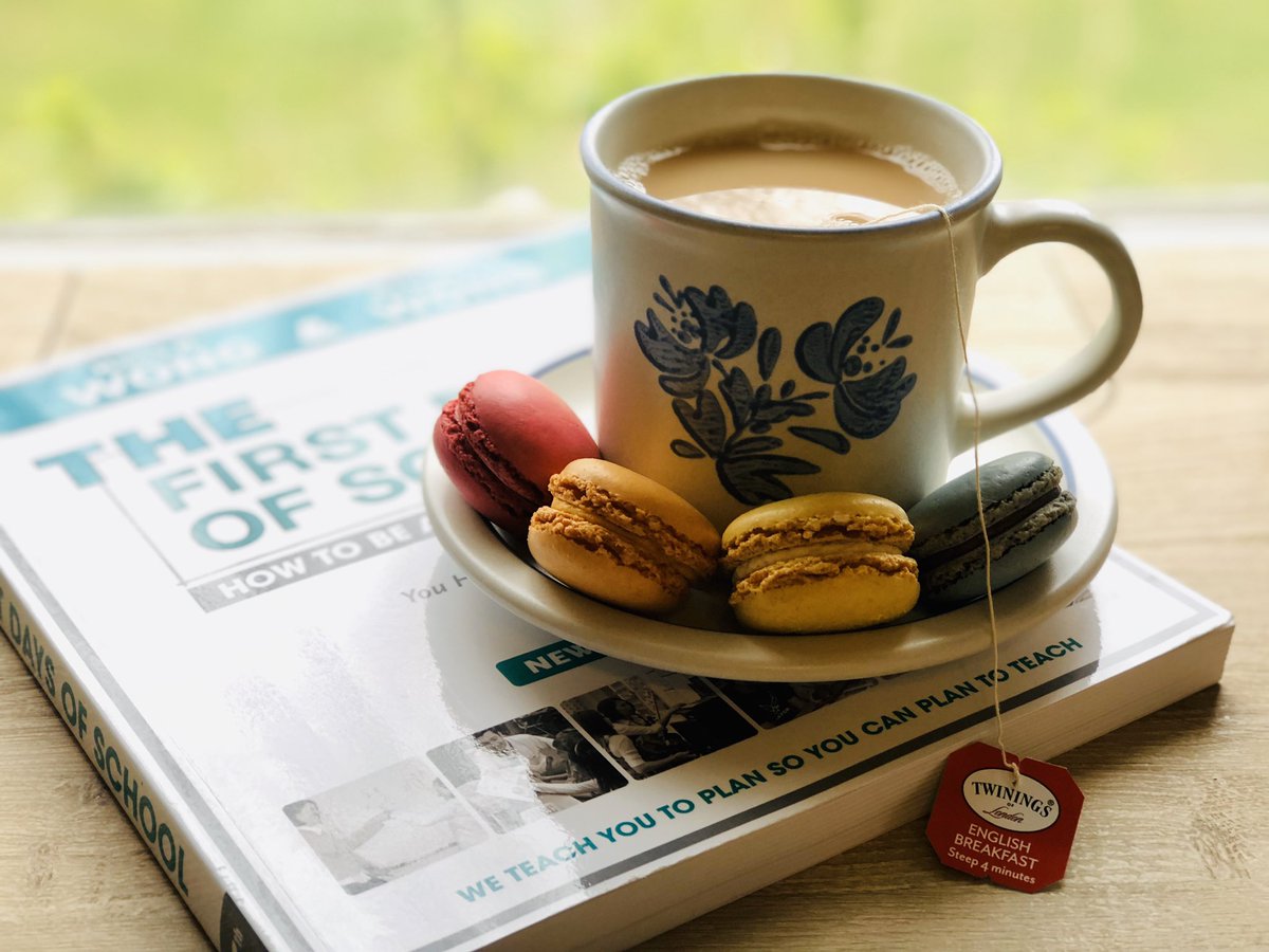mathwithmurph's tweet photo. Time for tea and some reading! Love The First Days of School 😊 #mathteacher #firstdaysofschool #studentteacher https://t.co/68VscBzSPW
