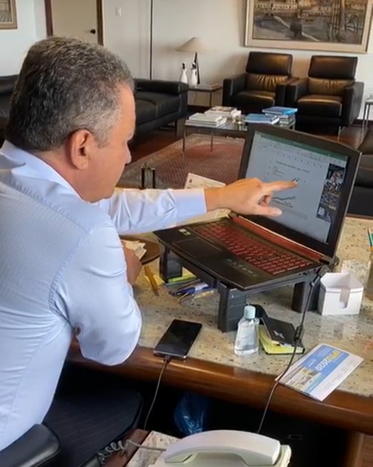 Ver imagem no Twitter