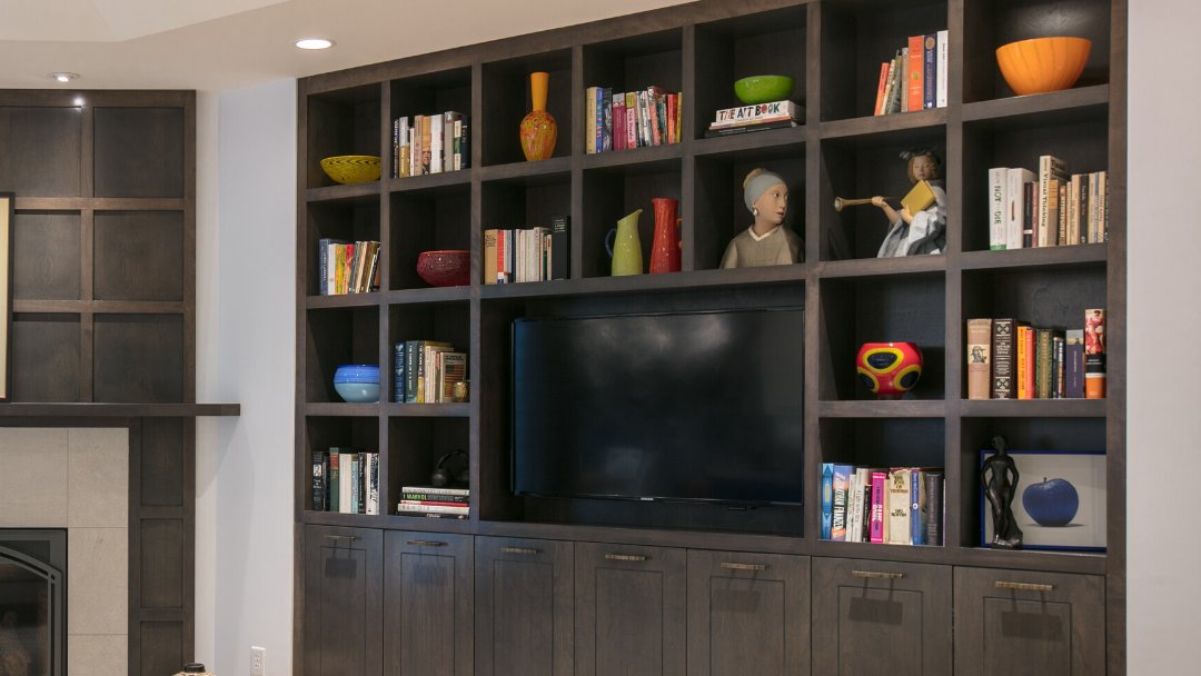 M_Moore_Design's tweet photo. Are you a Maximalist or a Minimalist? Either way, we have you covered with our new Virtual Design service, The Style Series. NOW AVAILABLE AT A SPECIAL QUARANTINE RATE of only $50! (Regularly $150). Click https://t.co/DTD2MI5hfA for more information. 

Images: @suzygormanphoto https://t.co/myqprhNdC9