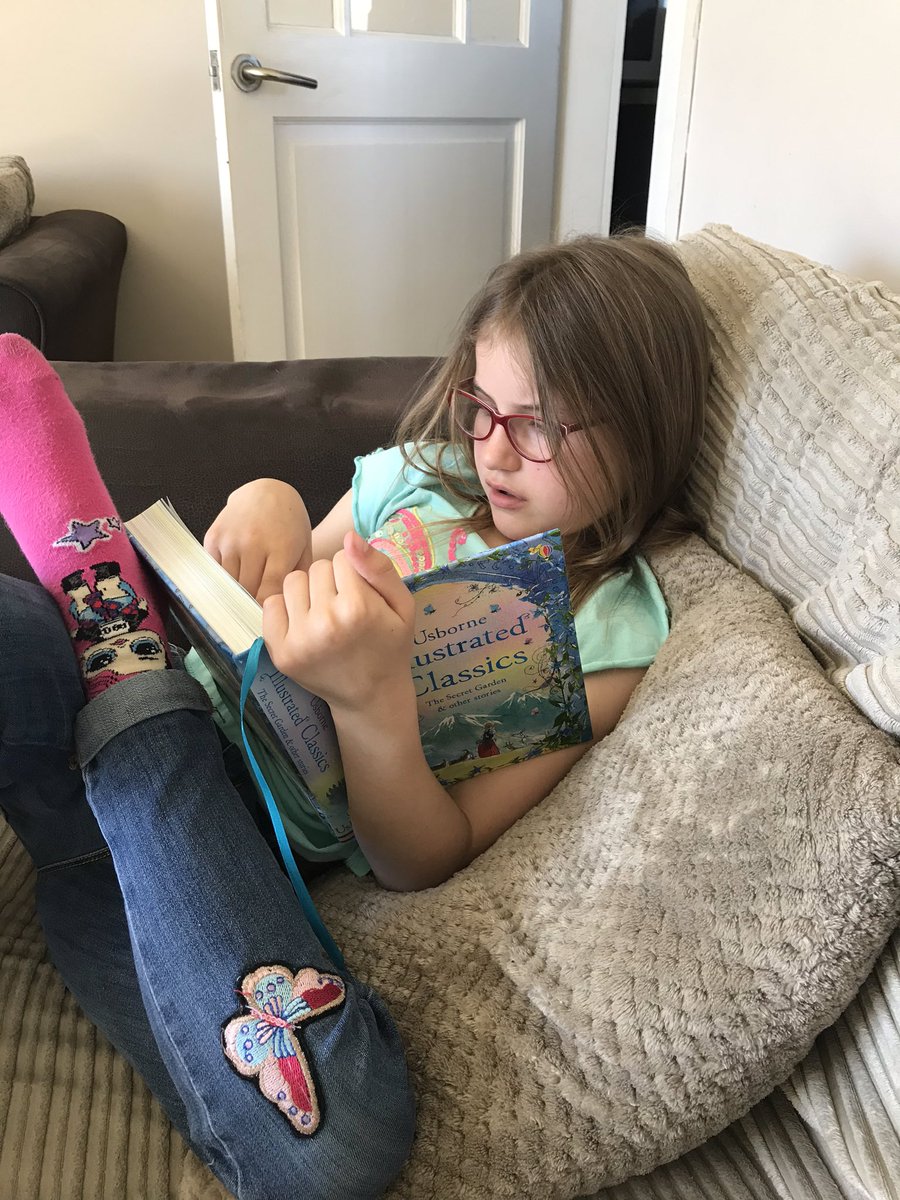 Hc1304's tweet photo. After doing some maths and writing a story about a superhero, Sophia then challenged herself to read a chapter of The Railway Children @Burnopfield_sch https://t.co/H64M6HXcnT
