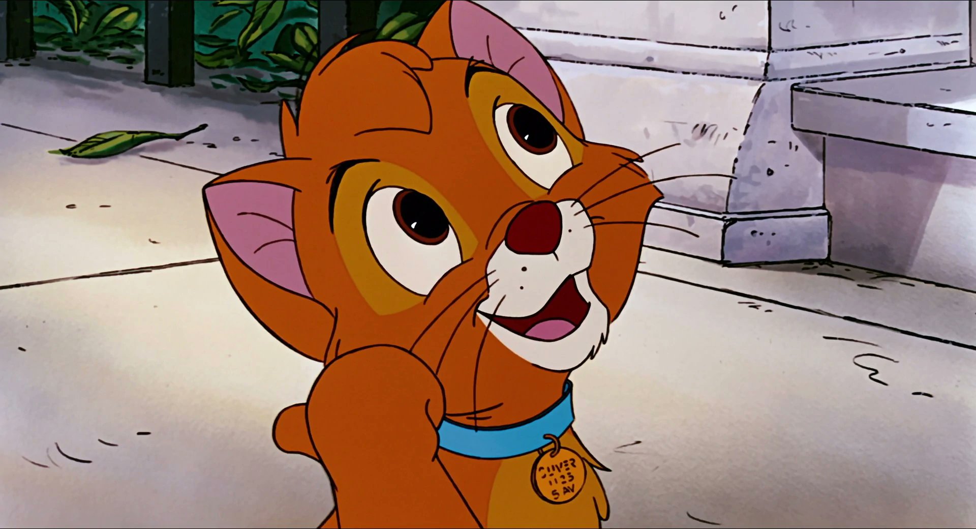 Happy birthday to Joey Lawrence, the voice of Oliver in Oliver and Company and Chad in A Goofy Movie! 