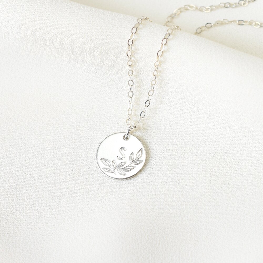 kimdivine's tweet photo. The gift of handmade this Mother's Day 💌 - https://t.co/En8ulGLeJq #mothersday #mothersdaygift #giftsforher #handmadejewelry #shopsmall #handmade https://t.co/MuacBOYNfU