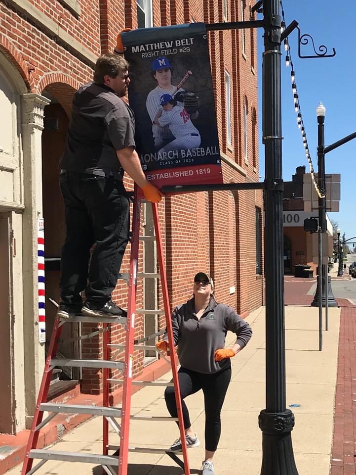Thank you to the City of Marysville for helping us honor some of our senior spring athletes by hanging their banners throughout the uptown area!

#PTBM #MonarchNation #ClassOf2020