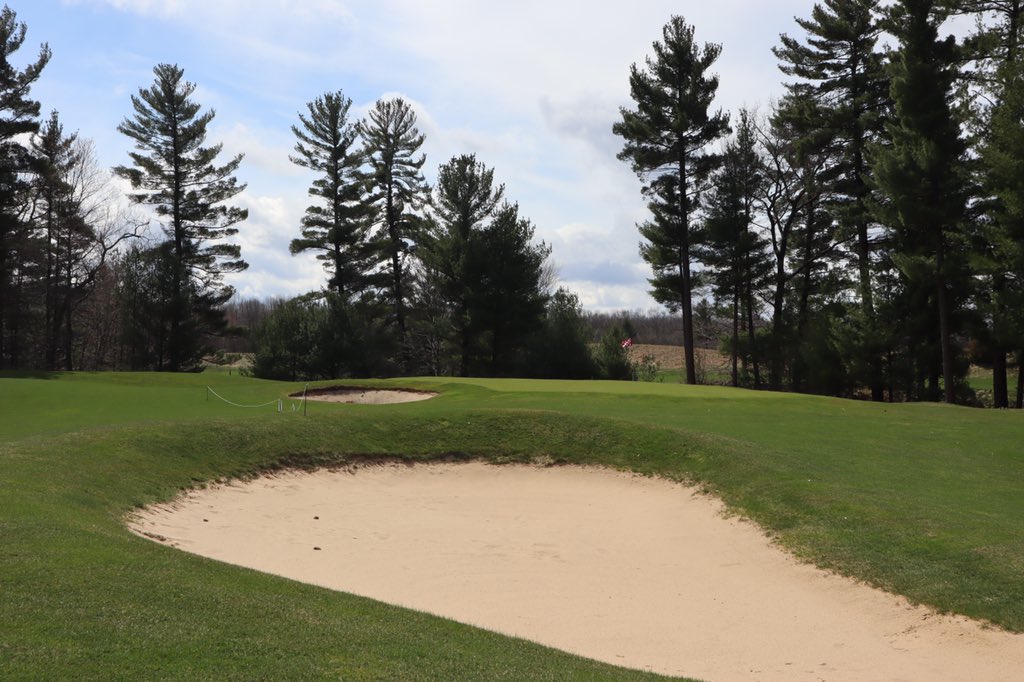 DSGCGOLF's tweet photo. Senior scramble sign up for the months of June, July, and August, will be on May 4. To sign up please call the clubhouse starting at 6:00am. #golf #golf⛳️ #puremichigan #michigangolf #golfmichigan #seniorscramble https://t.co/pZdbVLSvXp