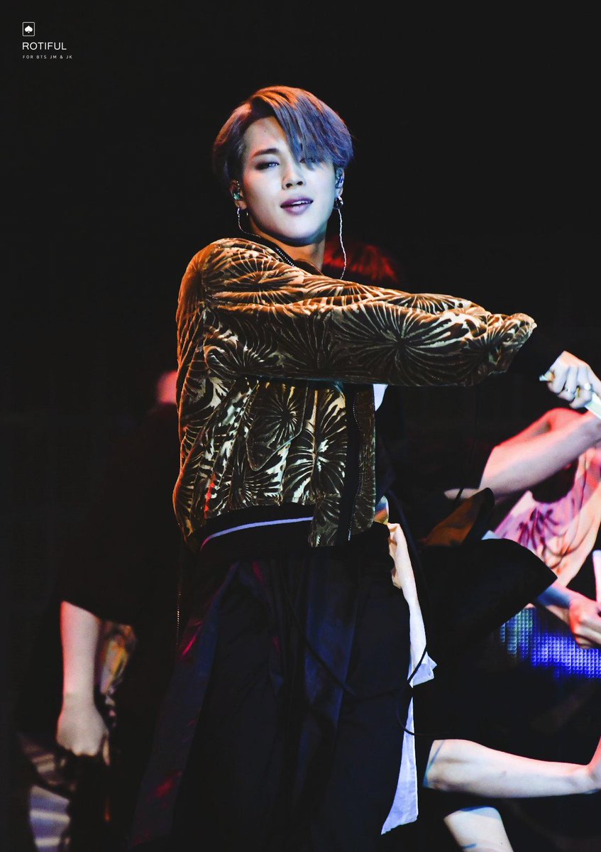 Jimin& #39;s most iconic outfits, a very needed thread