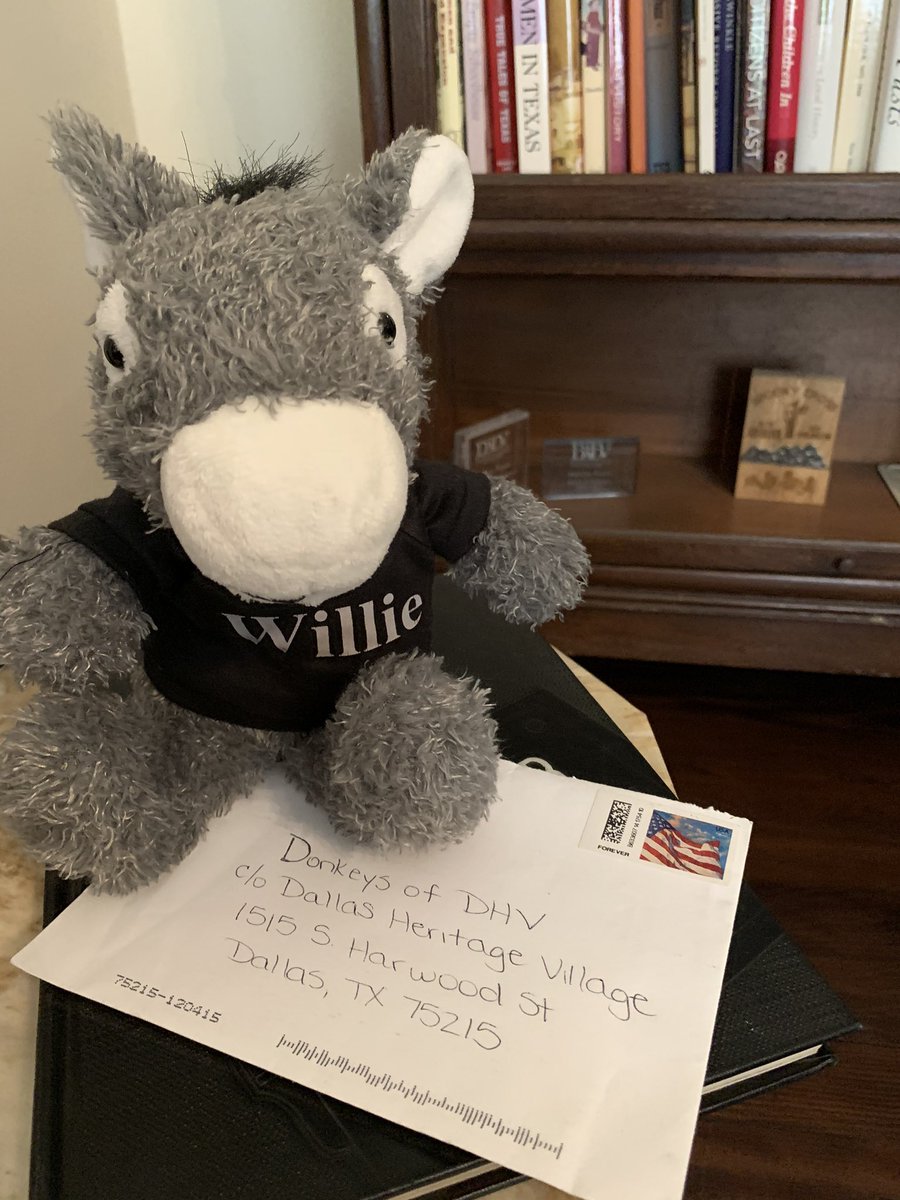 ocpdallas's tweet photo. We received our first donkey letter! Check in with us tomorrow to see animal master extraordinaire Bonnie read it to them! 

#quarantinecontent #donkeysofdhv https://t.co/ylw36lqPxH