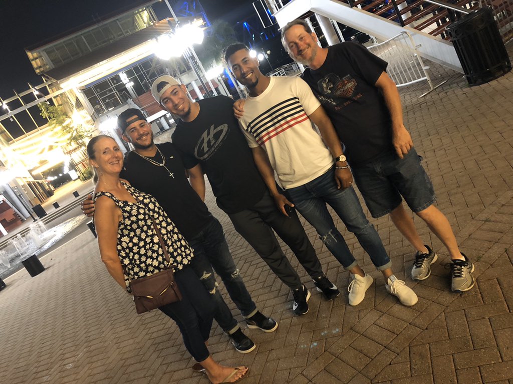 DebbieHoldren's tweet photo. @KnightsBaseball Too many to count ❤️⚾️@Lamantha21 @RobelGarcia1 @Vimael25 https://t.co/pvaKTBkdHE