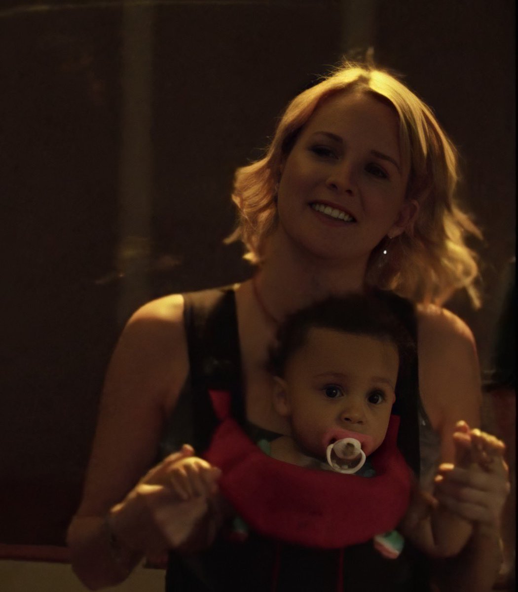 tlwclips's tweet photo. my favorite moms https://t.co/k77Eu7B2IE