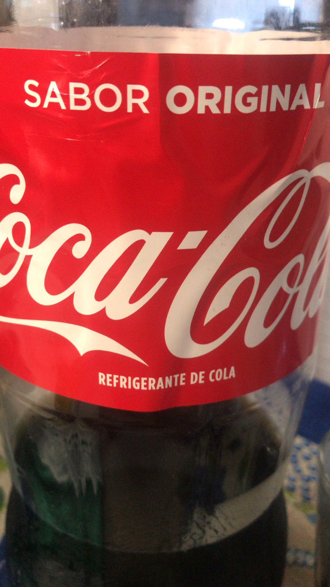 jajayder's tweet image. @CocaCola_Br quer colocar um duto direto aqui pra casa?! Com um hidrômetro na ponta, pago por mês!!! #cocacola #sabororiginal #bebaSemModeração