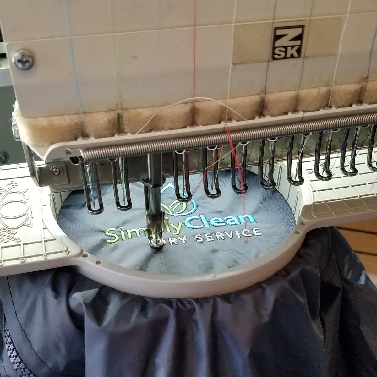 StrawberryDude's tweet photo. We're a small business and most of our customers are small businesses.  Keep America great by supporting small businesses.
#smallbusiness #embroidery #stlouis #monogram https://t.co/dewRZfgAeL