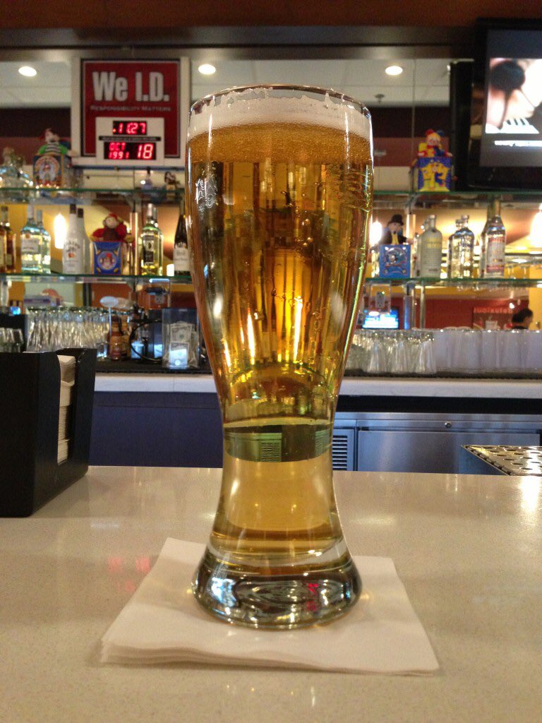 DrGrayfang's tweet photo. i miss paying $65 for an airport beer at 8AM so fucking much https://t.co/zmQqqhUTEN