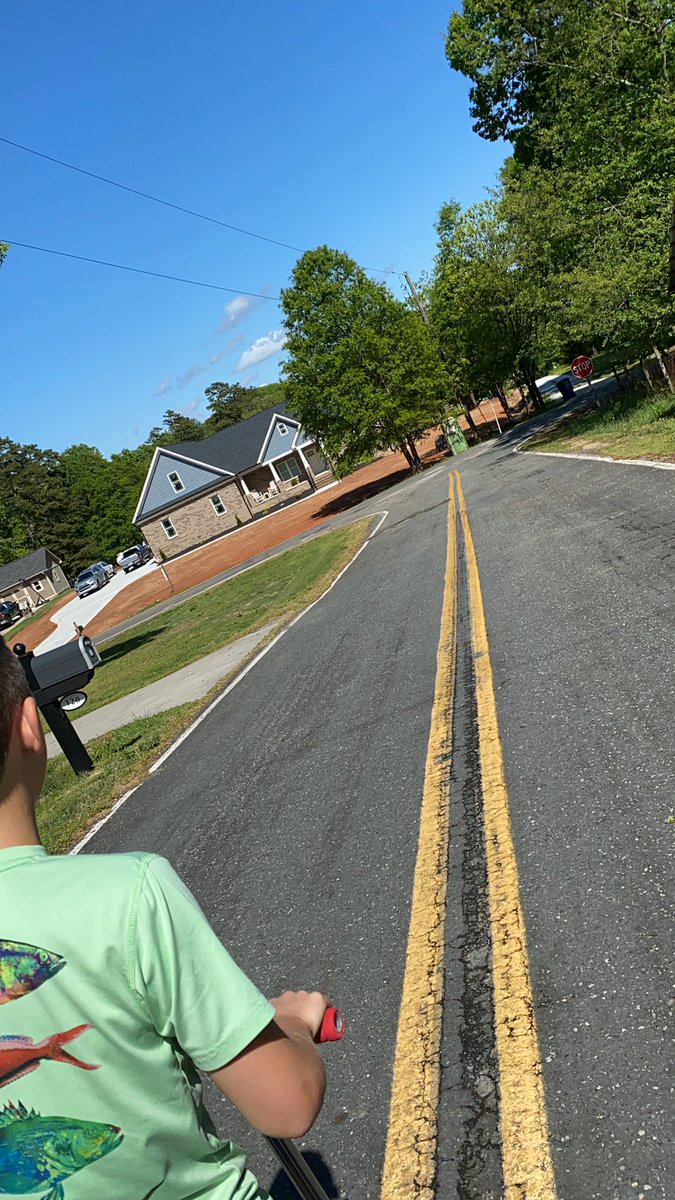 zoiemakaylan's tweet photo. monday’s miles! 
@CoachSmithSRHS https://t.co/sBIdX5awBR