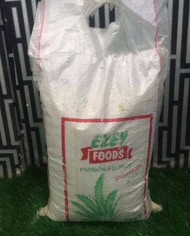 TSOHFoundation's tweet photo. If you're interested in giving food palliatives to your family, kindred, village or community especially in this period of lockdown, we can assist by delivery portable rice and other organic products to your door steps, courtesy EZEYFOODS ORGANIC MART +2347051922357 (WhatsApp). https://t.co/7LjRKVW6dR