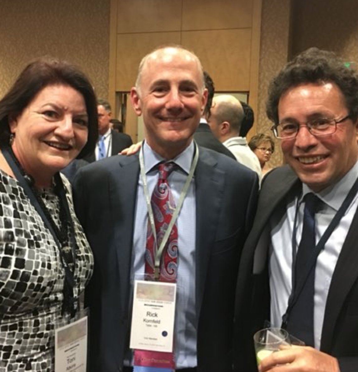 Rick Kornfeld donated $50,000 to  @DMFIPAC on February 13. Kornfeld has been political chair of AIPAC's San Diego Council. He's connected to Viterbi Family, as he worked for Qualcomm. He's been part of national AIPAC council.Photo: Kornfeld (center) at AIPAC dinner in San Diego