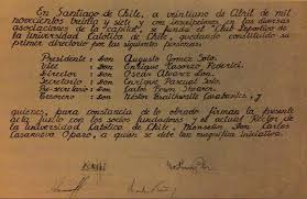CDUC1937's tweet photo. Ya se jugaba futbol en 1908,en Agosto de 1927 hay una 1° fundacion pero el 21 Abril de 1937 en 1 acto de rebeldia e independencia valorica al separarse del club universitario de deportes,es el definitivo inicio de nuestra gloriosa vida
#loscruzados 
#catolicainmortal
#83añosuc https://t.co/SHjEnHyDU9