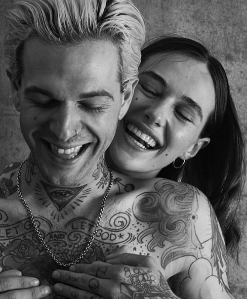 jesseruthtnbh's tweet photo. sou caidinho por essa mulher
@carlsondevoon 🖤 https://t.co/uDoigzbIZk