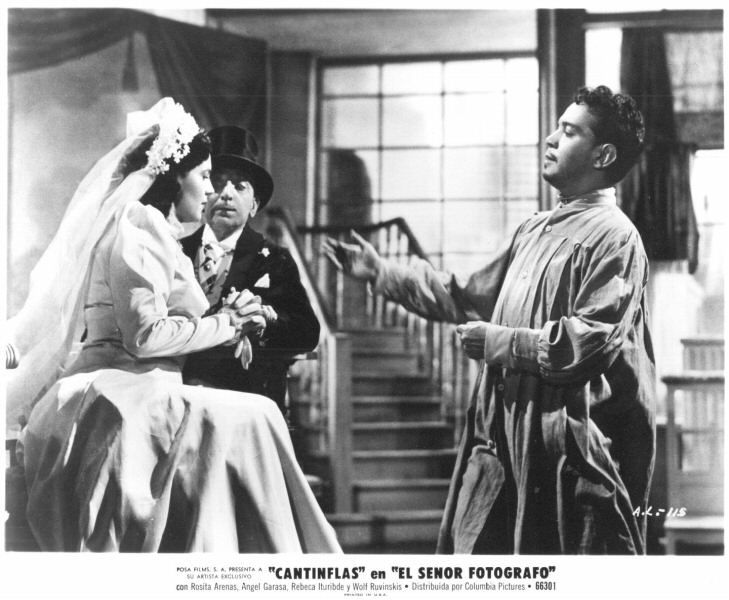 I_am_Engel's tweet photo. #Cantinflas "Yo siempre retoco antes de tocar para ganar timpo" https://t.co/Qwuks0DBcS
