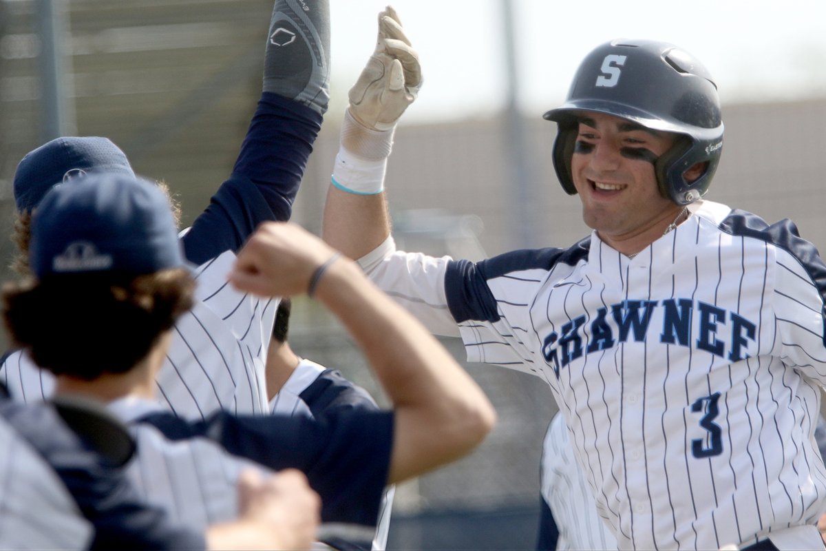 JerseyAlPhotos's tweet photo. #Baseball again today for those #MissingSpringSports. From the Shawnee (@SHSRenegades) vs. Eastern (@easternviking) game played on April 18, 2019. The full game gallery is here: https://t.co/IvbbtBkOMC https://t.co/ilpa69b5bP