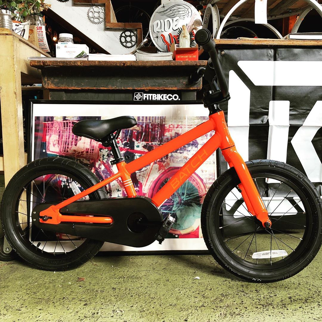 BatchBicycles's tweet image. Keepin kids on bikes! Thanks to @cyclechvrchcycles #morekidsonbikes #BatchBicycles