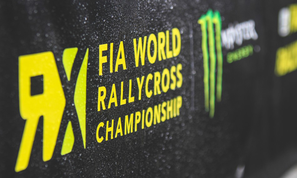 e-racing365 tweet media