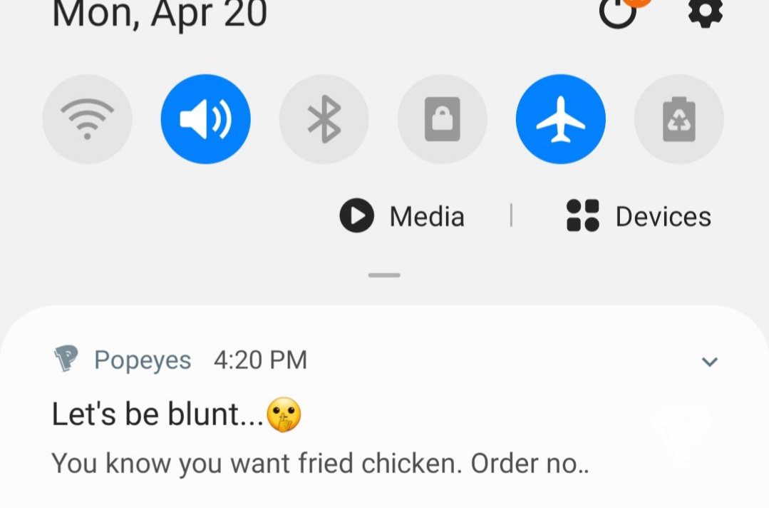 ASchmidt13's tweet photo. So @PopeyesChicken thinks they slick? 🤣😂💀 https://t.co/YswRqXRUjk