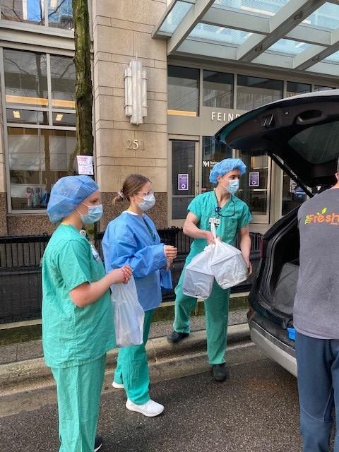 TheFreshPlan's tweet photo. Thank You To The Heroes…The Healthcare Workers! https://t.co/FNkuE7NhUF https://t.co/hb2GqPrgFT