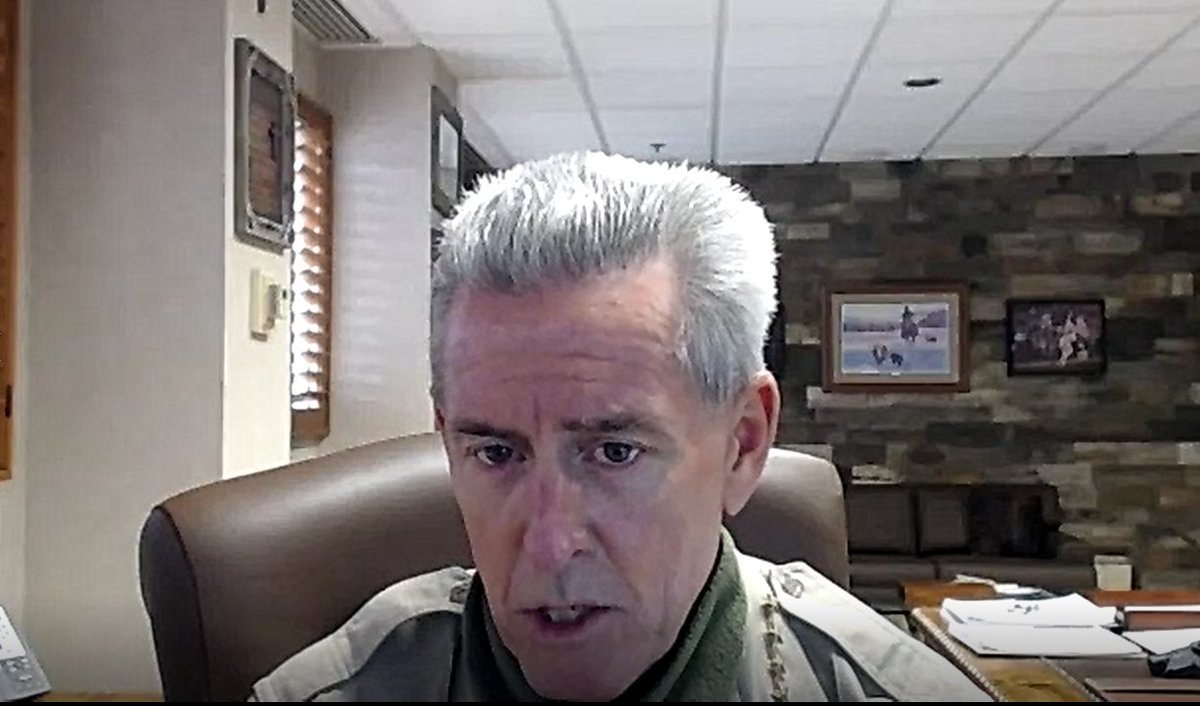 Under California& #39;s new $0 cash bail rules, child abusers are now eligible for immediate release. San Bernardino County Sheriff  @sheriffmcmahon tells me he had to release a felony child abuse suspect /w priors for domestic violence & child abuse immediately after arrest.  @FOXLA