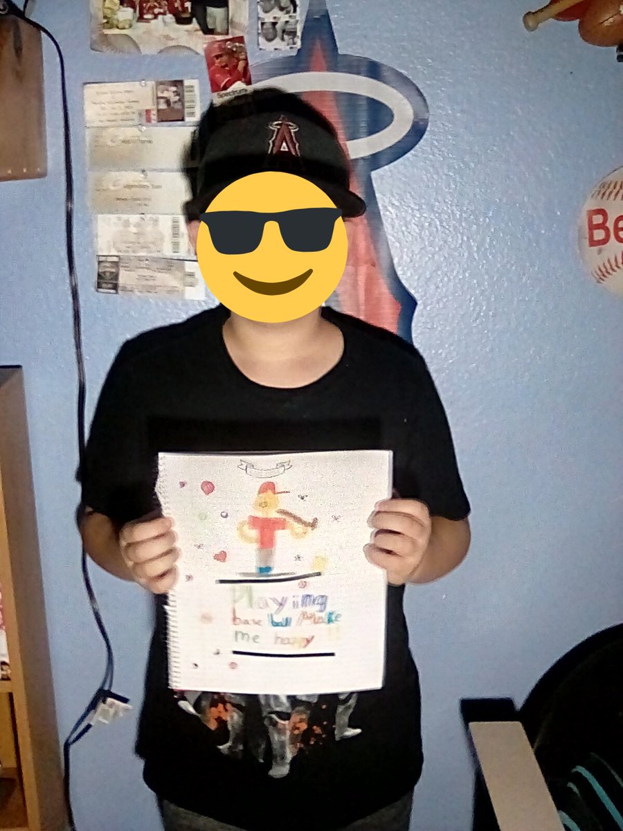 TeachinMsChavez's tweet photo. I mean, what’s better than #Nintendo and #Baseball? 
Just a couple of things that bring room 18’s kiddos #JOY! 
#CSDSpiritWeek https://t.co/76RXGlBo6t