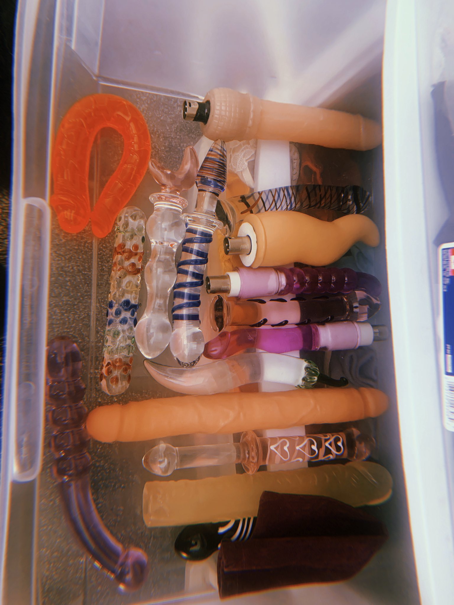 4 pic. My “toy room” is always growing💕 & this is literally ONLY HALF lol https://t.co/erTPcjj9bh