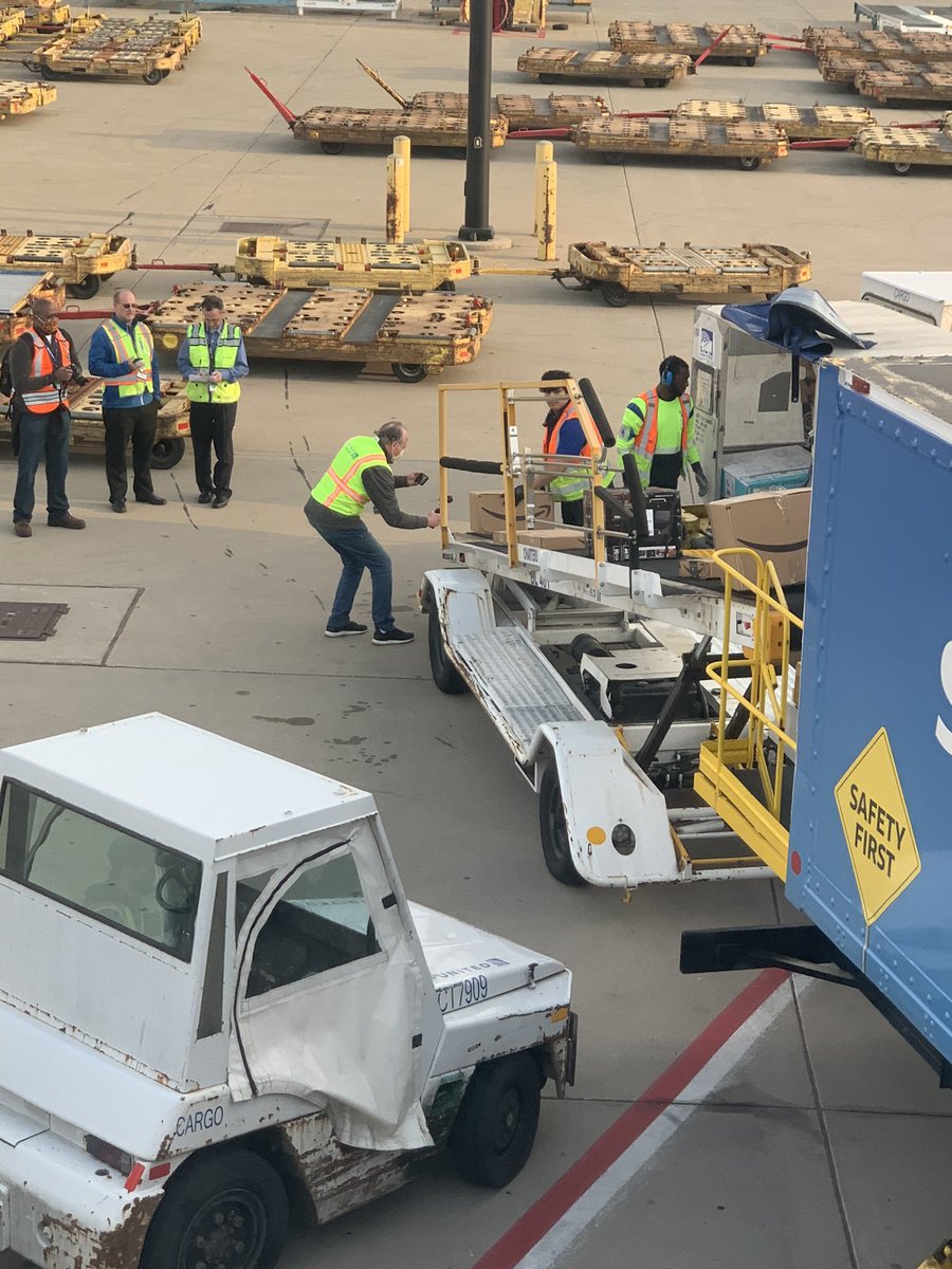 amypratt1110's tweet photo. CSI, AO, NOC &amp; Cargo @weareunited  teams working relentlessly to make movement of critical cargo &amp; PPE in our aircraft cabins a reality! Proud to be on the way to LHR with this great team who is making it happen! @david_a_overall @Aaron_McMillan @GrewalMandee @Tobyatunited https://t.co/ADaa1JFZHP