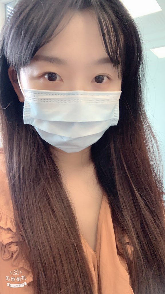 Athena19900212's tweet photo. Masks saved a lot lipsticks for me. I can't believe I kind of love the life with masks. Wear masks. Save your life and    lipsticks. https://t.co/hPEcE43sCJ