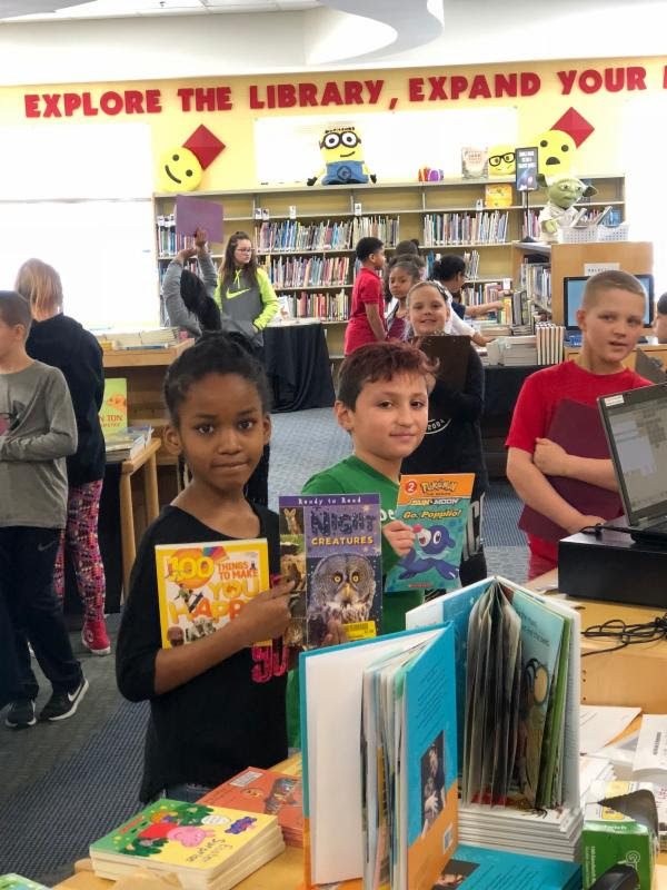 PCSDViking's tweet image. It&apos;s #NationalLibraryWorkerDay! Library workers champion our youth, foster creativity, and offer a wealth of diverse opportunities for growth. Not only do they create projects and inspiration, they create them with enthusiasm!  #vikingdiff @VikingDiff @Viking_Media @cincylibrary