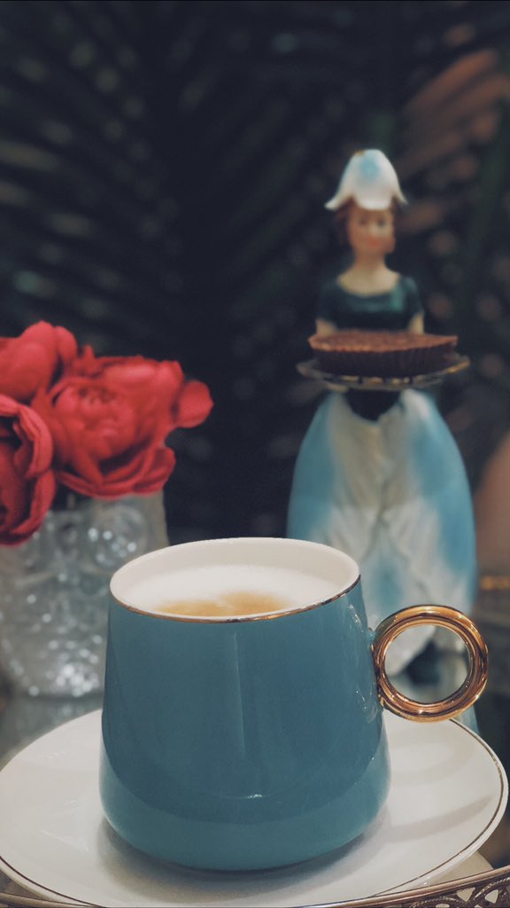 𝑅𝑎𝑑𝑖𝑎𝑛𝑡.. tweet media