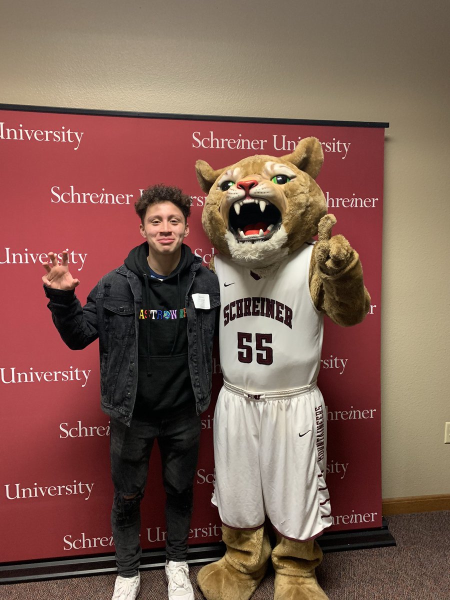 jvilla1197's tweet photo. @SchreinerAdm Marcus Villarreal Looking forward to Fall 2020!!!! Extremely blessed and excited to become a member of the Mountaineer Family and the Basketball team!! Go Neers!! #futureisneer https://t.co/8GTgdckQW0