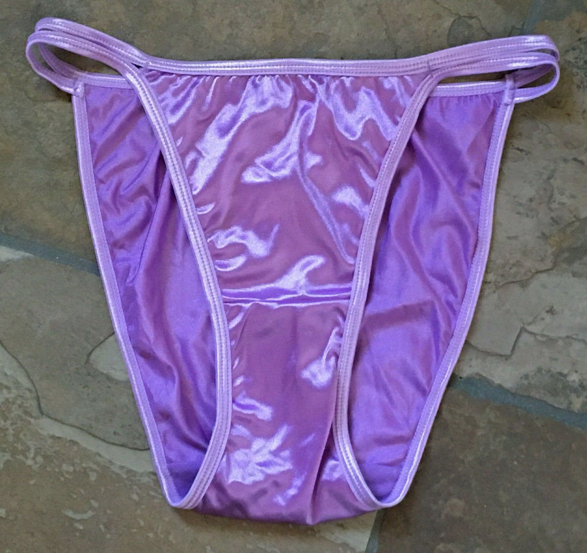 teen_in_panties's tweet photo. VIOLET SATIN 10/3XL Double String HI SHINE Second Skin Hi Cut RETRO Panties NWOT
♥Buy it now: ▶️ https://t.co/0K3aShobHa
♥More panties: https://t.co/CYIlicqelL
#panty #panties #satinpanties #silkypanties #shinypanties #knickers #lingerie #ebay #sensual #erotic #stringpanties https://t.co/8bNVDBuyA3