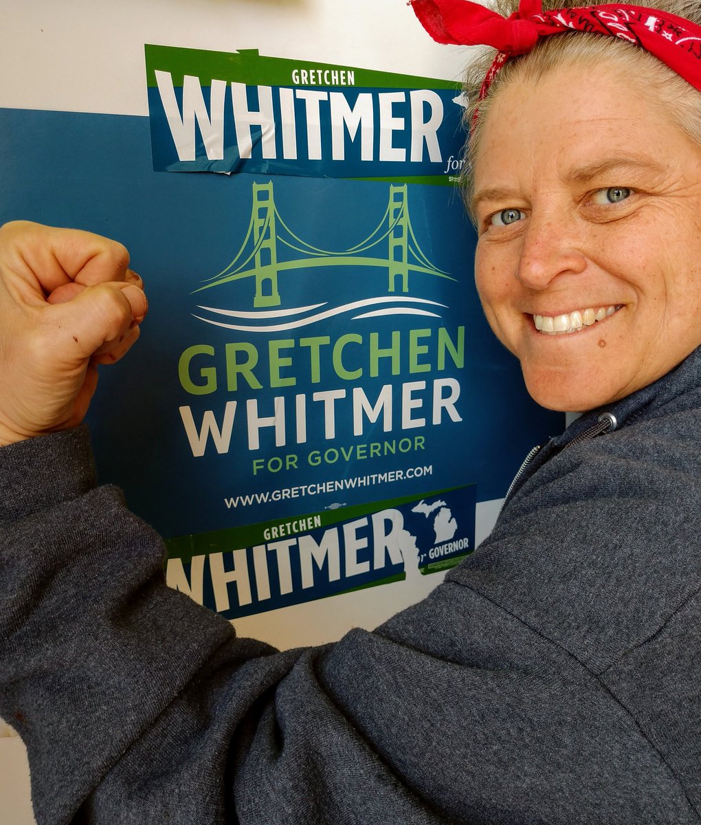 Pscodna's tweet photo. I am a PROUD  #MIWhitmersWomen #WhitmerWarrior- I #StandWithGretchen and have @GovWhitmer back! We will defeat #COVID19 and keep our families safe. #StayHomeStaySafe @SWIMIndivisible @IndivisibleTeam @maddow @CNN https://t.co/vkrFiT80S2