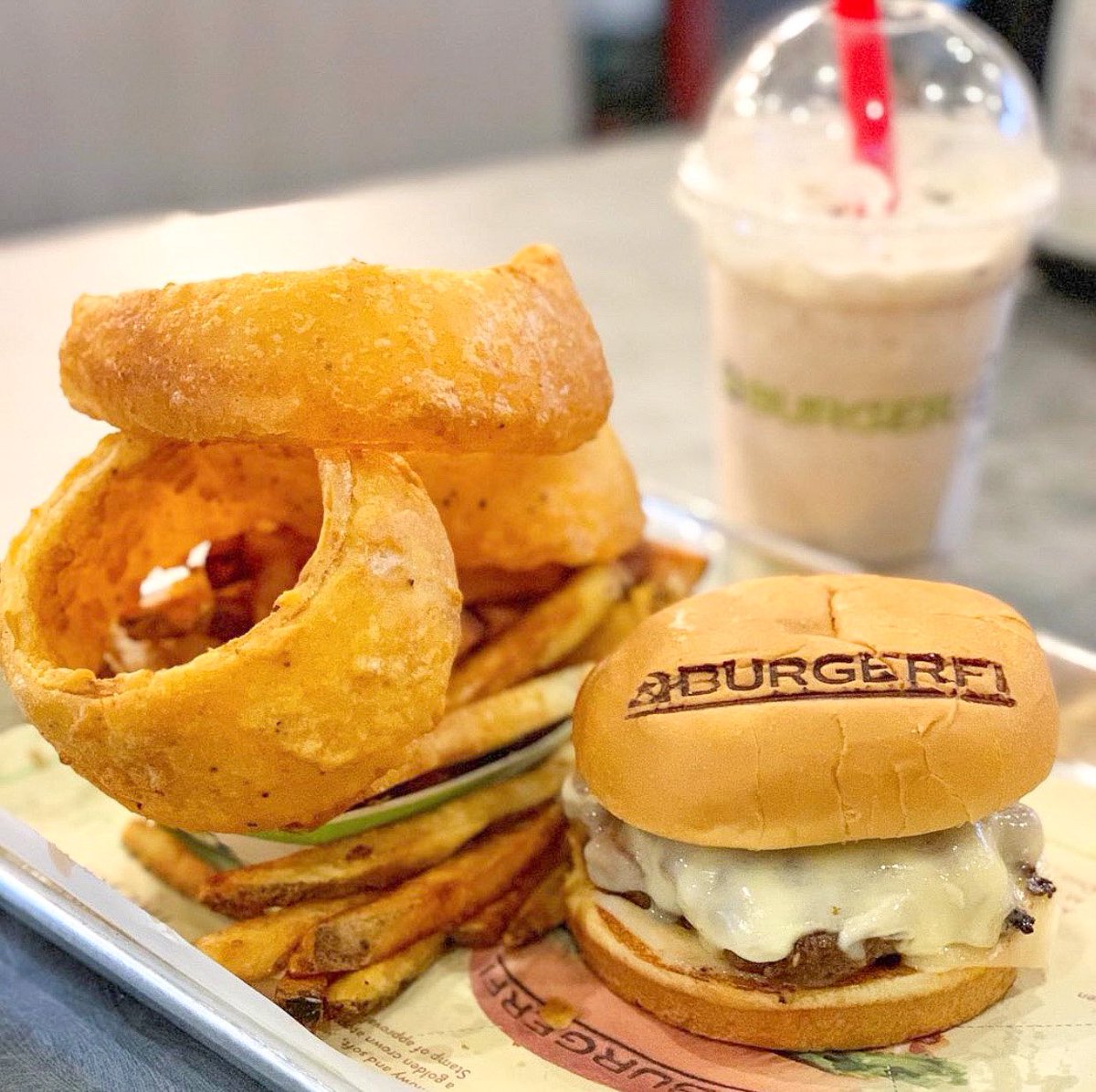 BurgerFi's tweet photo. Be the CEO of your home office π #MeatTheCEO https://t.co/FBNyFqCVpV