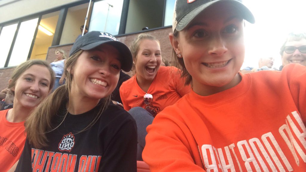 ONUSoftball's tweet photo. Why ONU? There are so many aspects that go into my why ONU story, but one of my favorite things about life in Ada is the love and support I receive from all of my fellow polar bears, especially my teammates! #whyonu #bearssupportbears #itsabby https://t.co/bLdUQ3hJDc