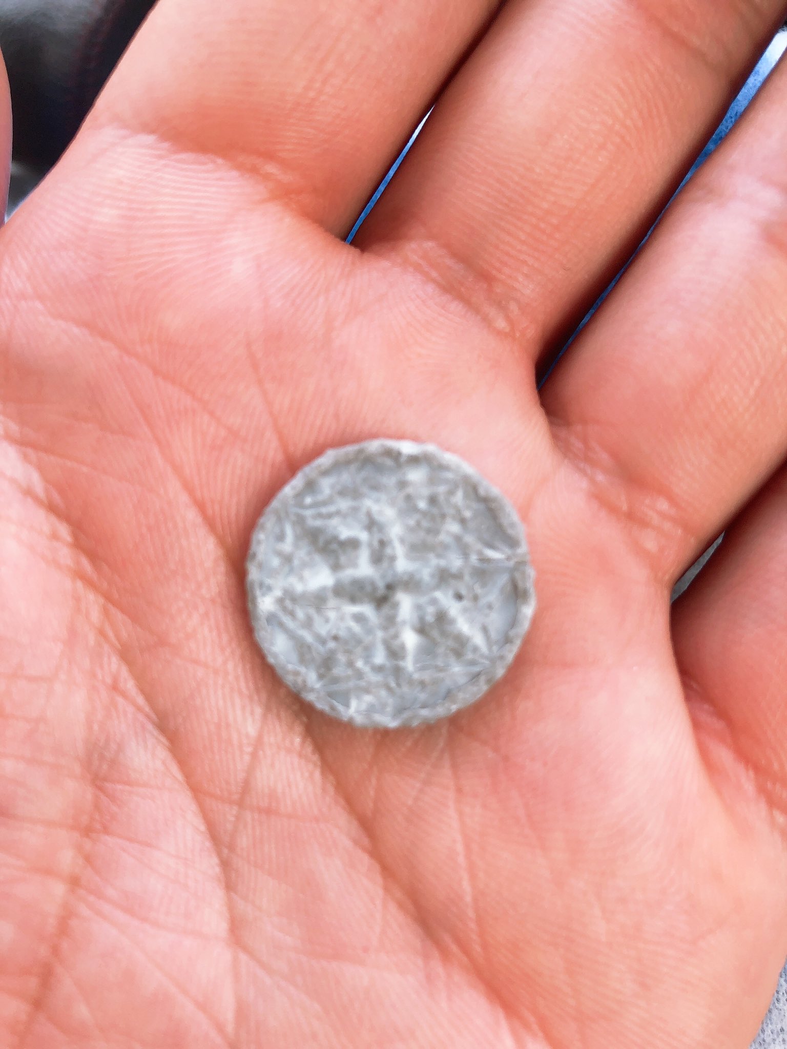 まさ この おもちゃのお金を1円硬貨と間違えて使ったやつ誰だよwww 知らないでスーパーの精算機に入れちゃったじゃんかw T Co Qvbtk1wkpa Twitter
