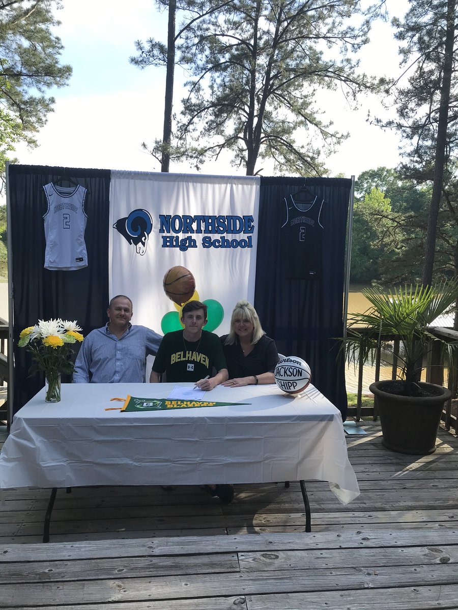 KSRabbit's tweet photo. Senior season cut short with ACL surgery. School year ends with virus. Signing day without friends, coaches, or family. Unbelievably proud of this kid and what he’s accomplished. #proudDad #goblazers https://t.co/cTMHVbjpdW