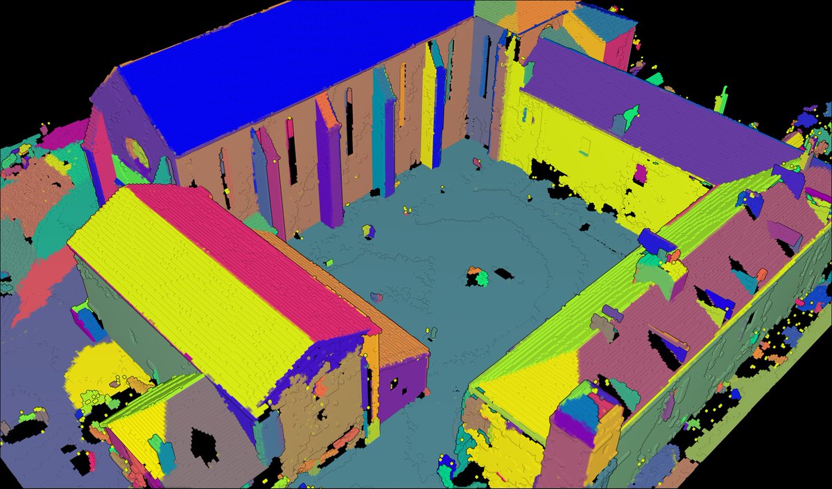 Great things are cooking, stay tuned 😉 #fully #unsupervised #segmentation #photogrammetry #Laserscanning #3D #AI #fast #dragndrop #xyz #pointcloud