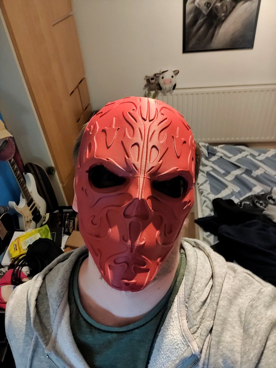 311props's tweet photo. Need to sort out some proper straps for this thing. It's to much fun wearing it.

#3dprinting #mask #skull #filamentive #pla #red #prusamk3 https://t.co/5X2YNCrpD1
