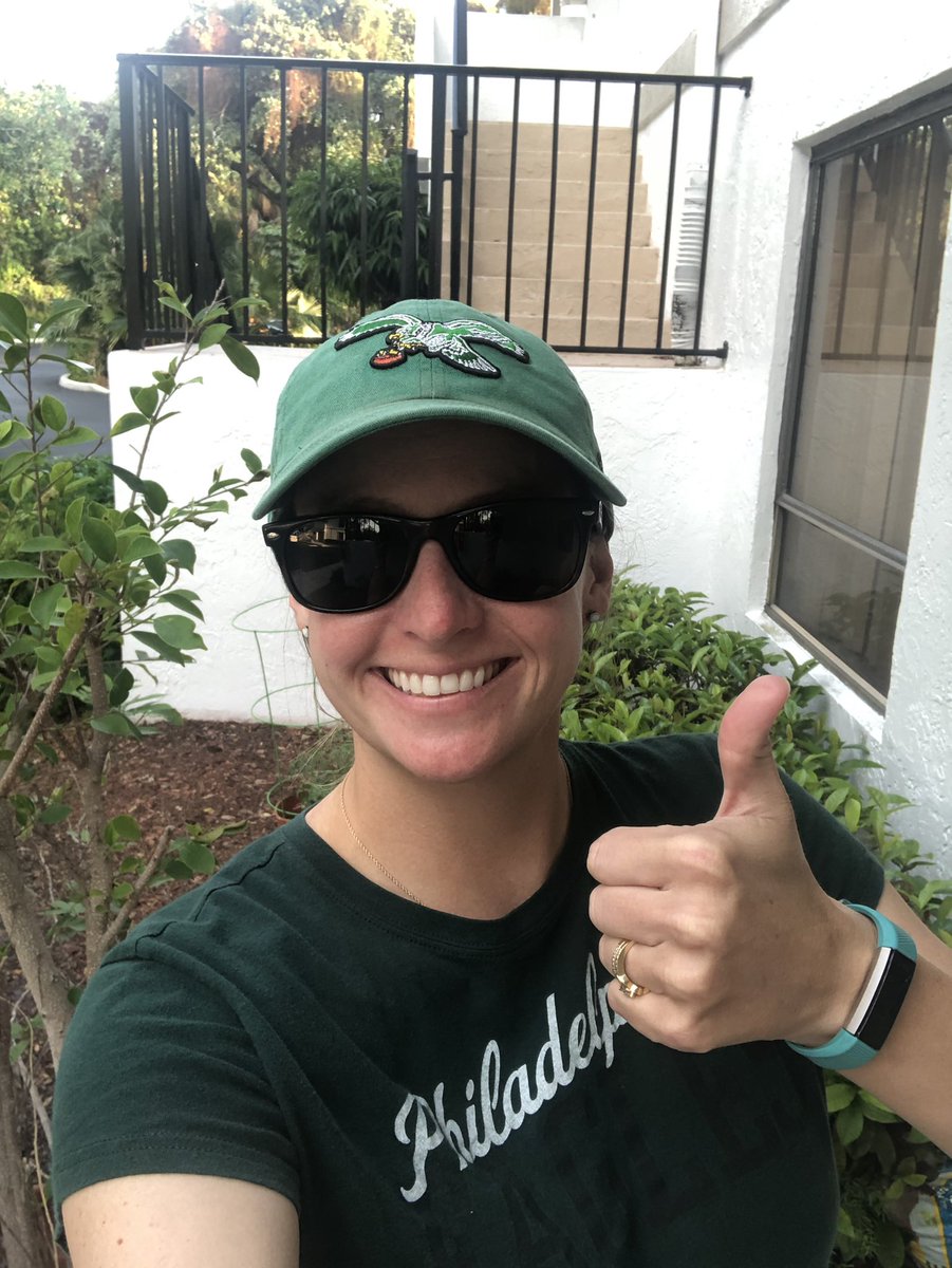 Coach_O_Calusa's tweet photo. I crossed the finish line of the PBC Physical Education at home Marathon Challenge to honor the cancellation of the 124th Boston Marathon! #PBCPERocks #PBCCardioAgainstCorona #HPEatHomeMarathon #GoingTheDistancePBCSD @ericsternPE @denisemede @aschneider36 @TiradoEileen @CalusaES https://t.co/hCHaeyD8Qn