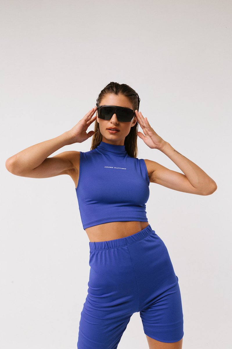 CROSSCLOTHING.COM.AR