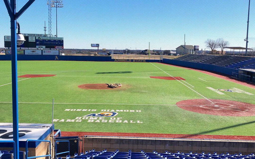 reese_johnson17's tweet photo. Thankful and excited to announce that I will be transferring to Angelo State University! https://t.co/j6TbpADOLc