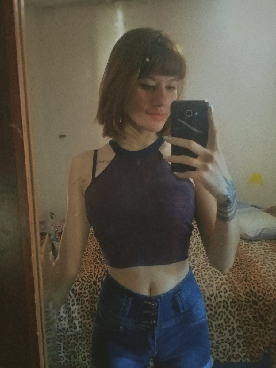 chanforlua's tweet photo. participen no sean trolos #selfieforlua https://t.co/4I8yVx8YoE